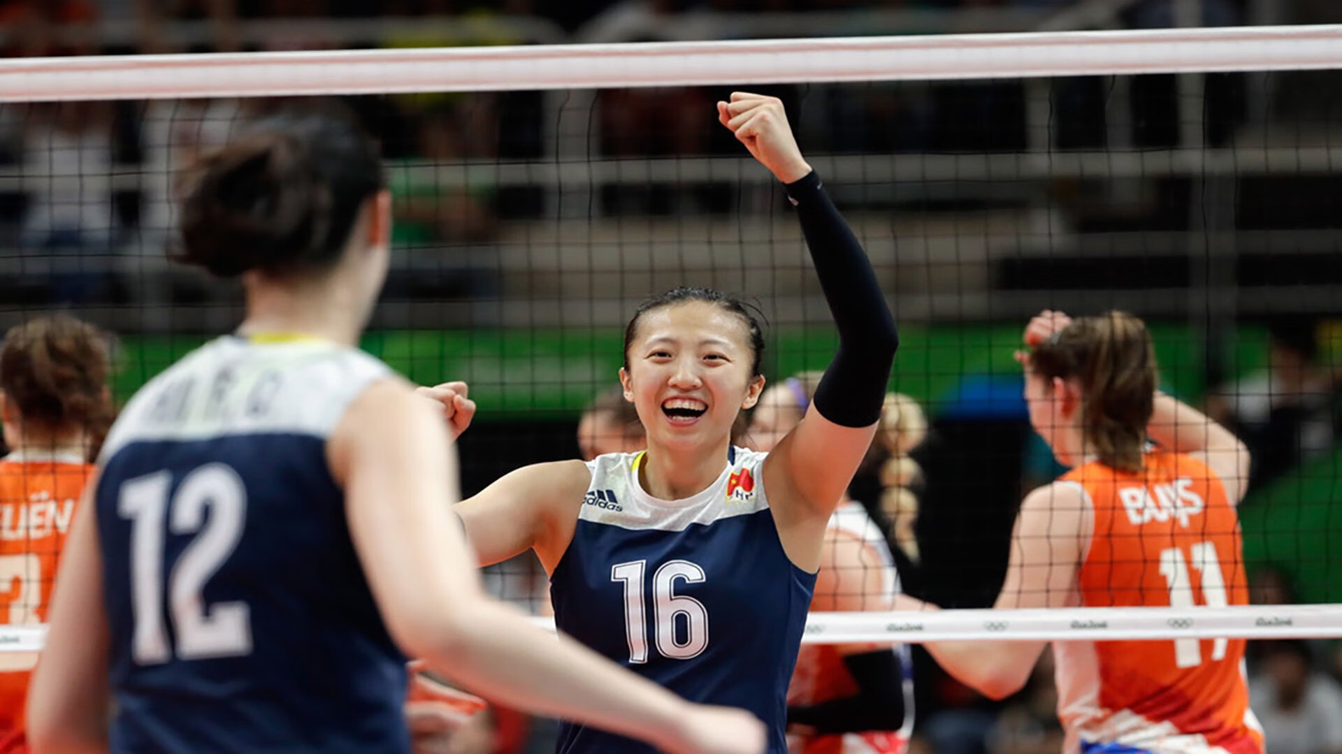 亚洲举重锦标赛女子71公斤级决赛：世界纪录线被多次冲击，2021亚洲举重锦标赛女子59公斤